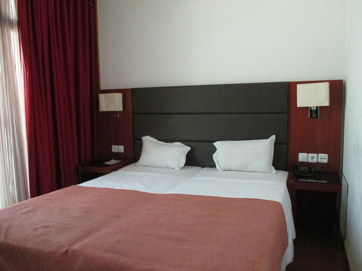 Hotel Restinga Lobito Екстер'єр фото